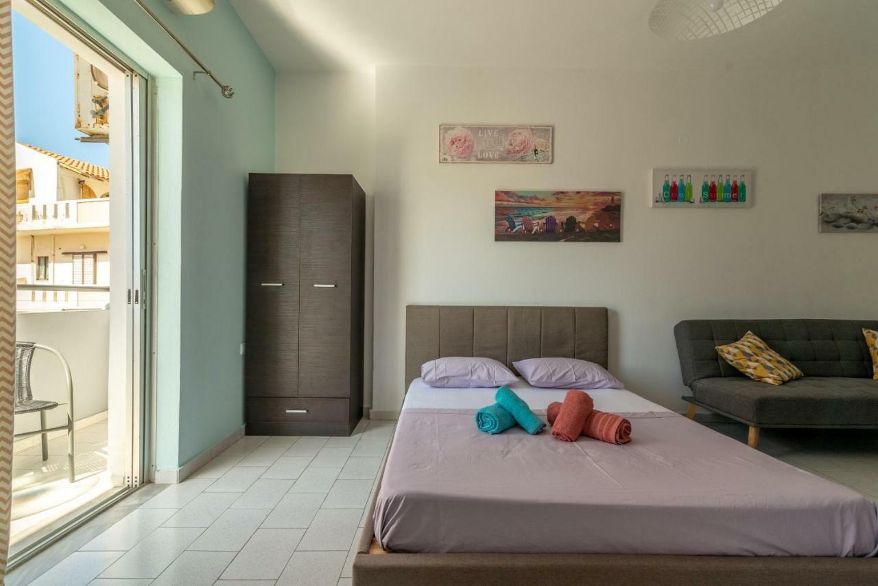 הרקליון 3Rd Floor Apartment Next To The Beachfront מראה חיצוני תמונה